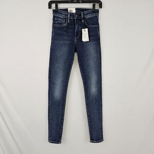 Levi’s Women's Made & Crafted Japanese Denim Jeans High-Rise Skinny 721 24 x 30